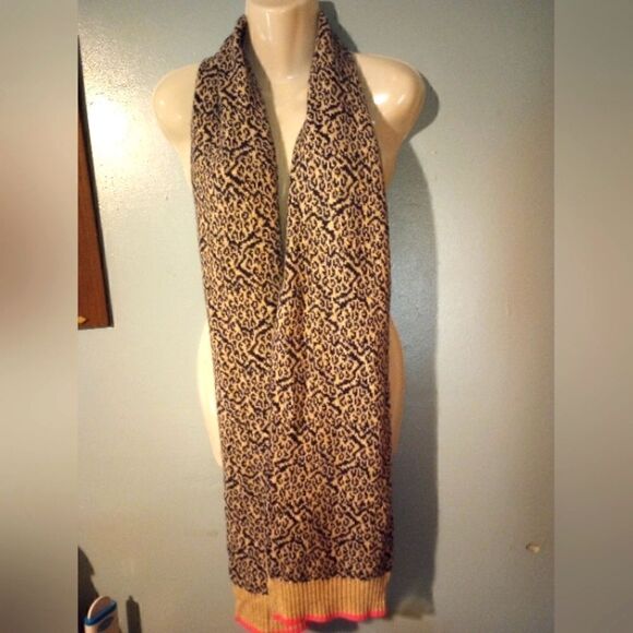 Juicy couture modal and wool rectangles scarf - Picture 3 of 10